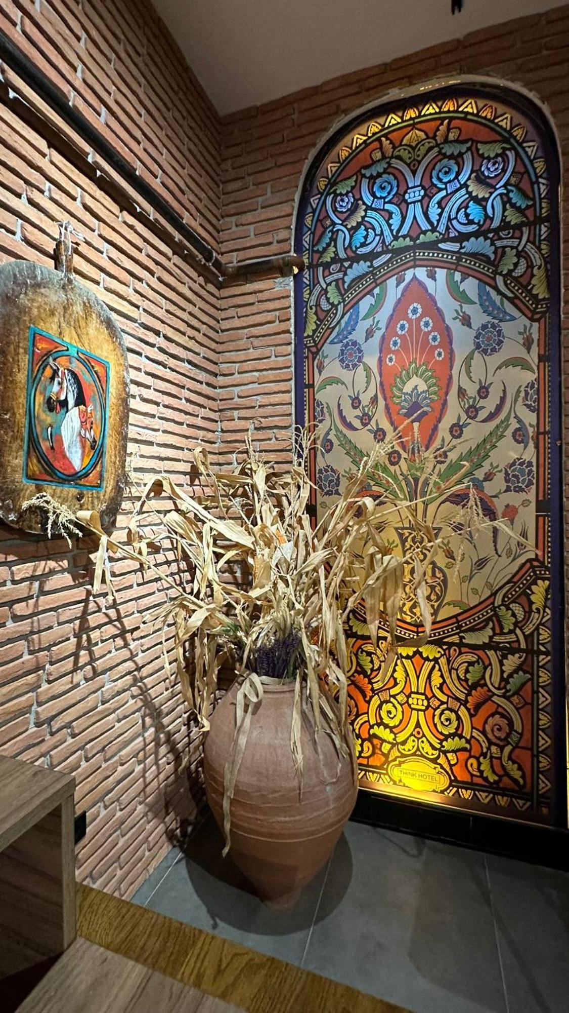 Think Hotel Конья Экстерьер фото